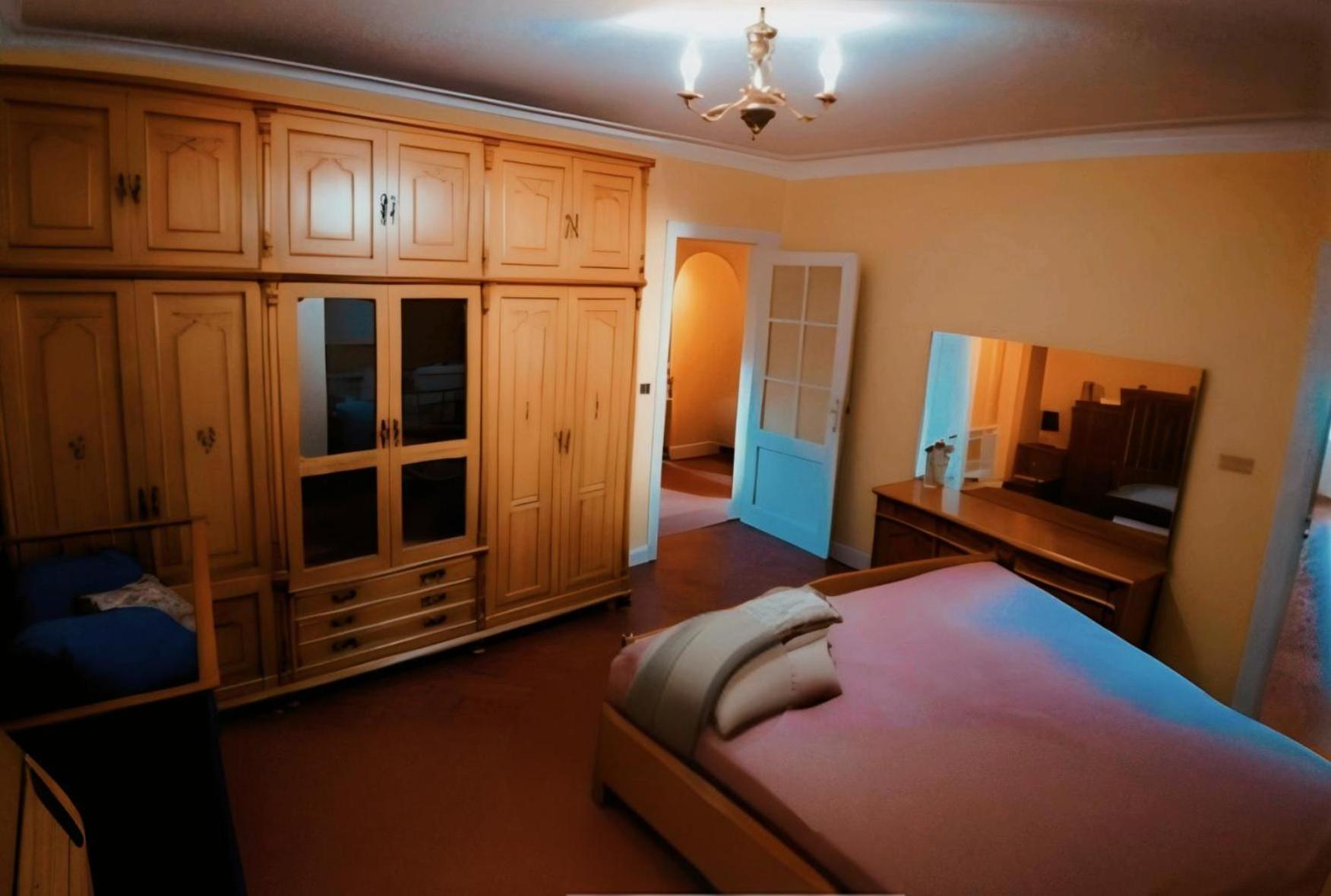 Apartment 4 Open View Off Makram Location *
