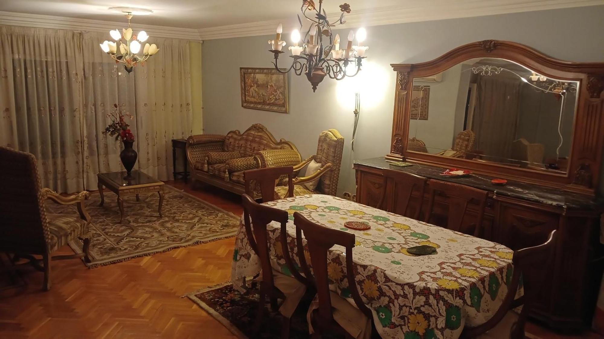 4 Open View Off Makram Location *